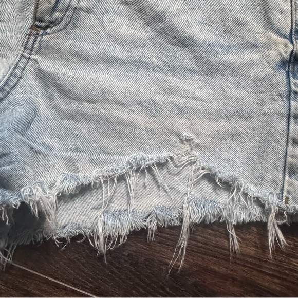 COTTON ON Distressed Jean Shorts 4 - Picture 4 of 5